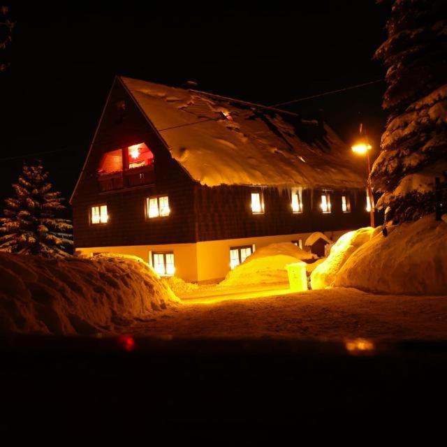 Ferienwohnungen Schoenherr Schlettau Exterior foto